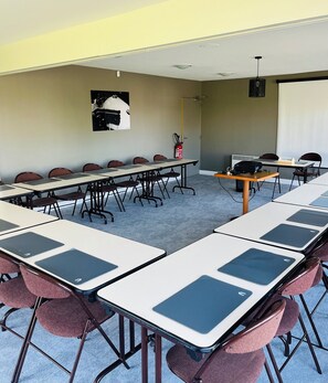 สถานที่จัดงานประชุม