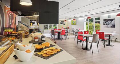 Le 2 by HOTEL AKENA LA FERTE BERNARD