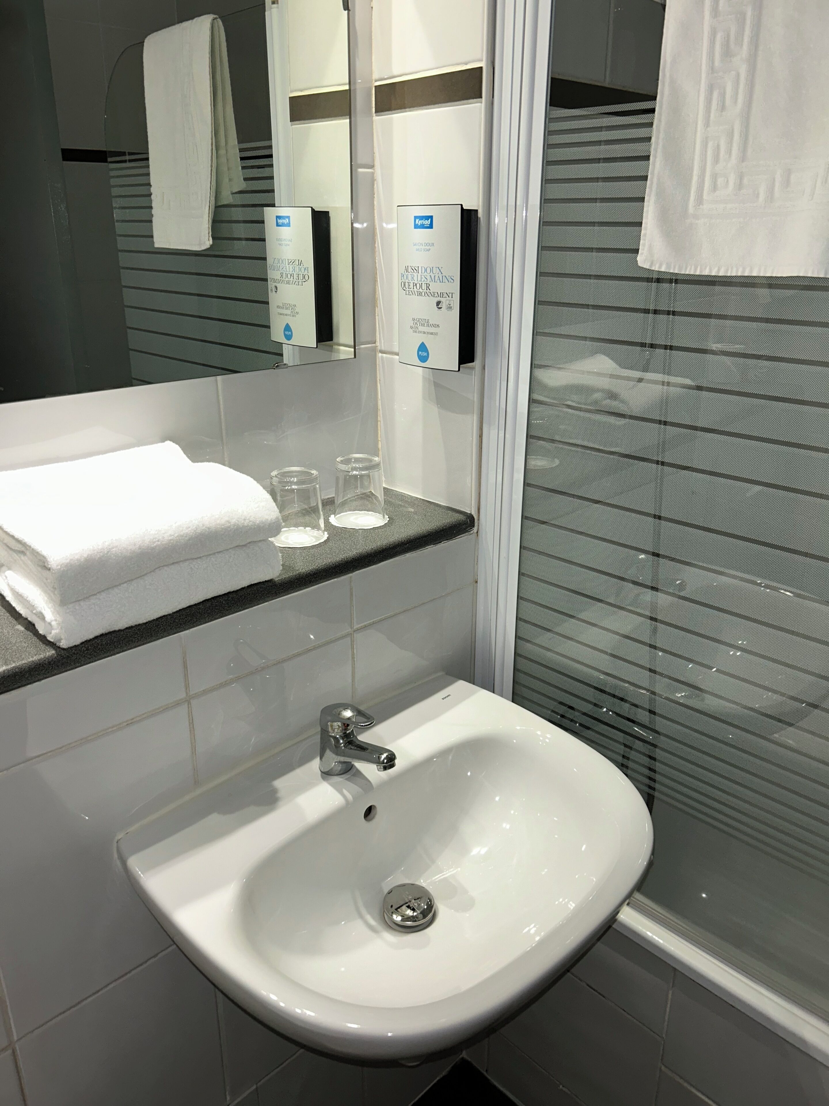 Photo - Kyriad Martigues Sud