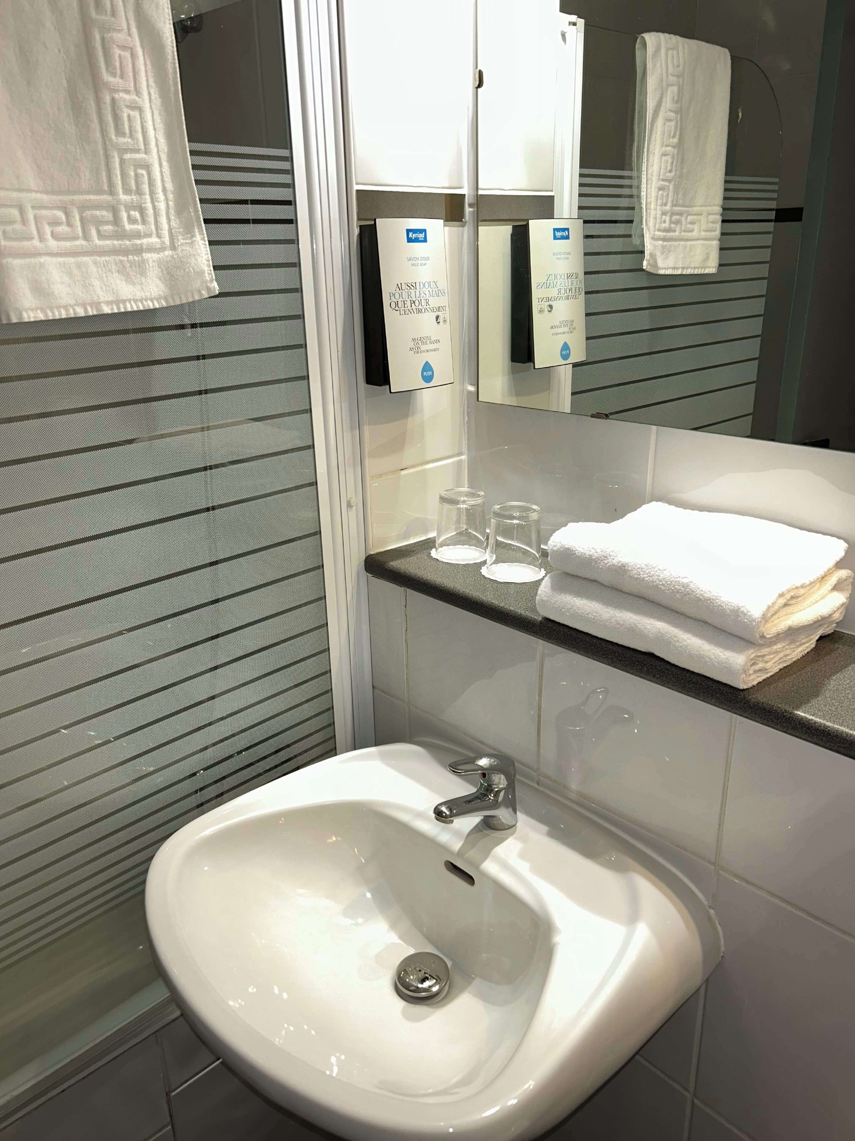 Photo - Kyriad Martigues Sud