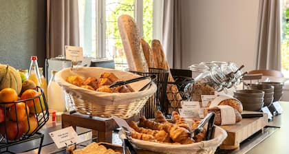 Kyriad Niort Est - La Crèche