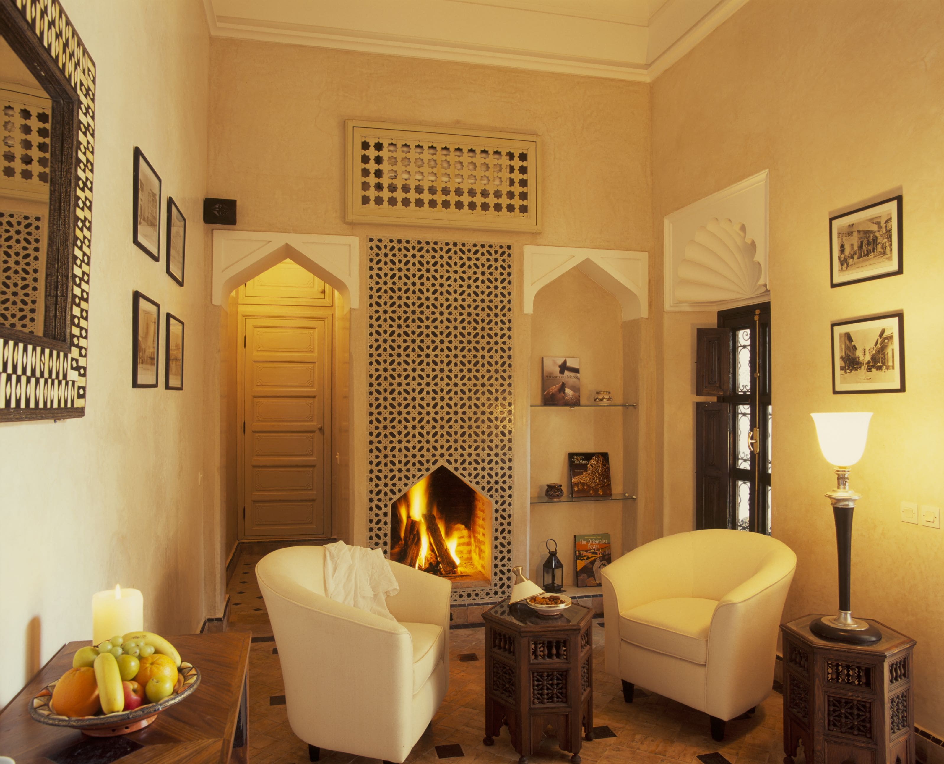 Deluxe Double Room | Living area