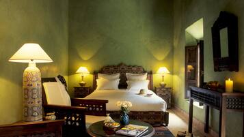 Deluxe Double Room | Egyptian cotton sheets, premium bedding, down comforters