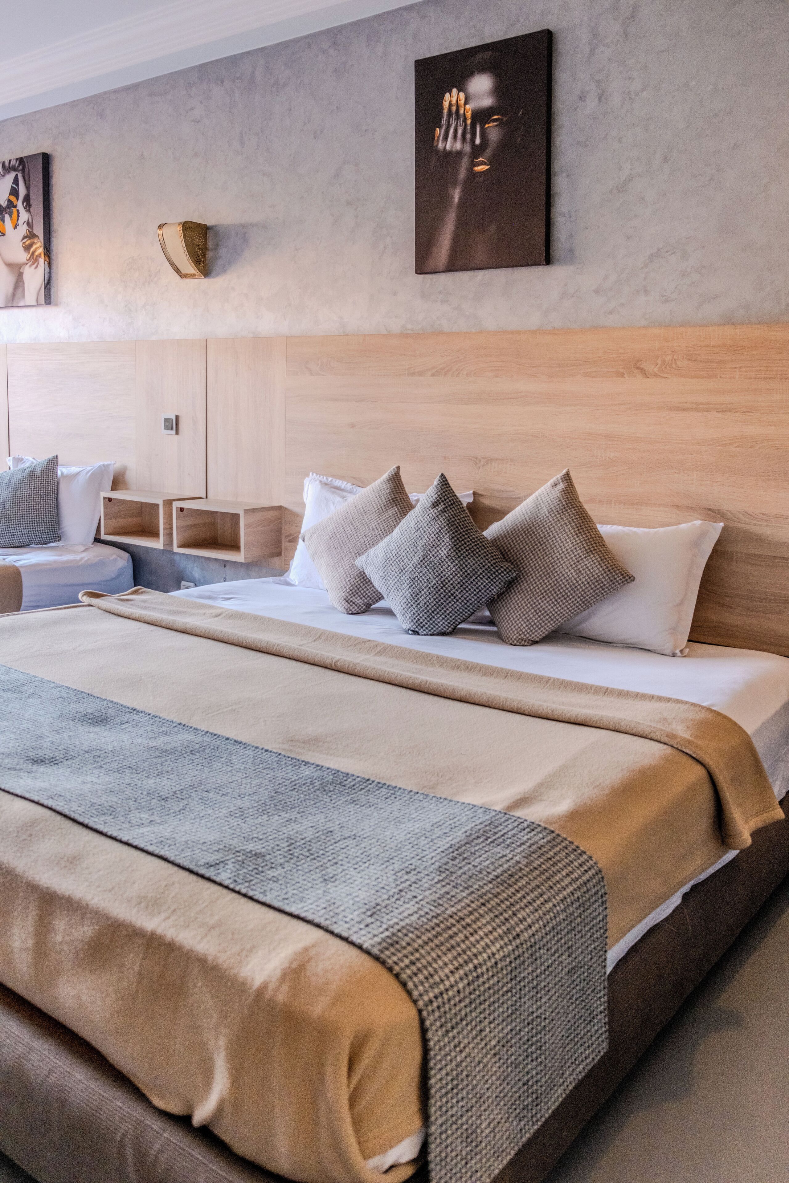 Caja fuerte, wifi gratis, ropa de cama