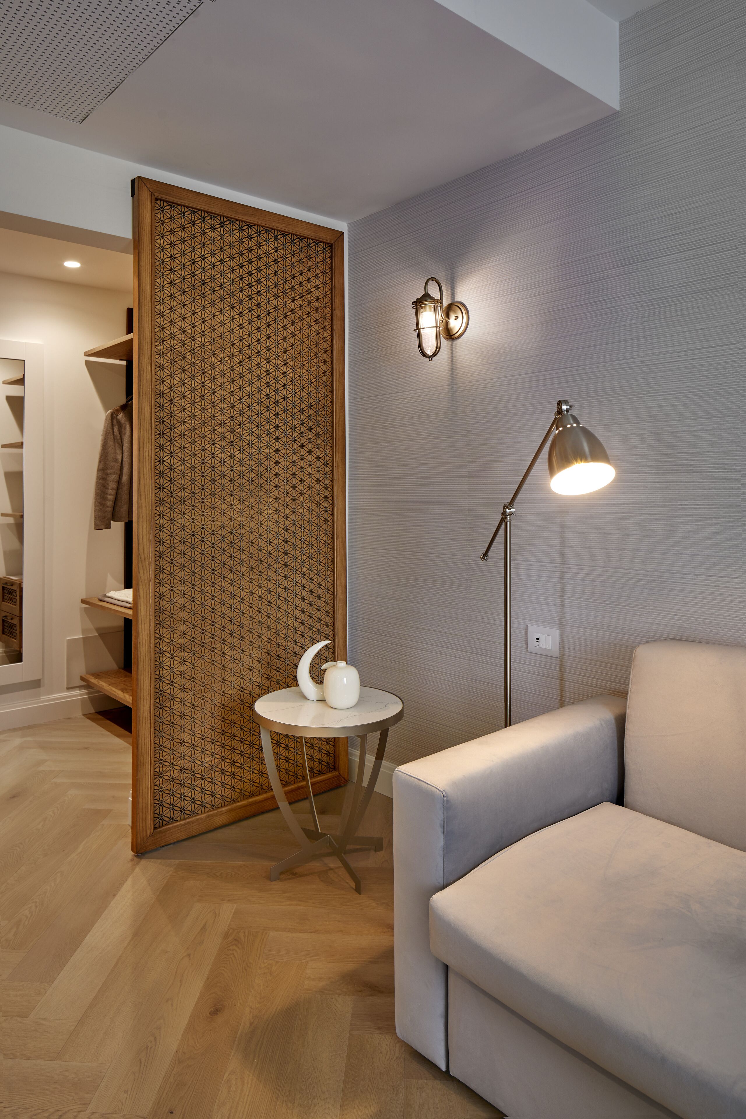 panoramic suite, lake view (prestige) | minibar, in-room safe, desk, free wifi