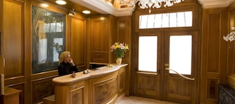Hotel Joli