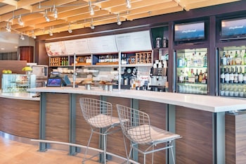 Courtyard Silver Spring Downtown