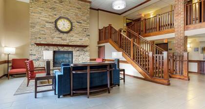 Comfort Inn & Suites Milford