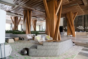 Reception hall - Holiday Inn Resort Sanya Bay by IHG (Sanya)