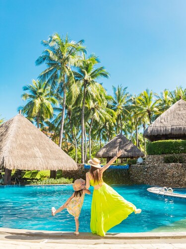 Holiday Inn Resort Sanya Bay by IHG