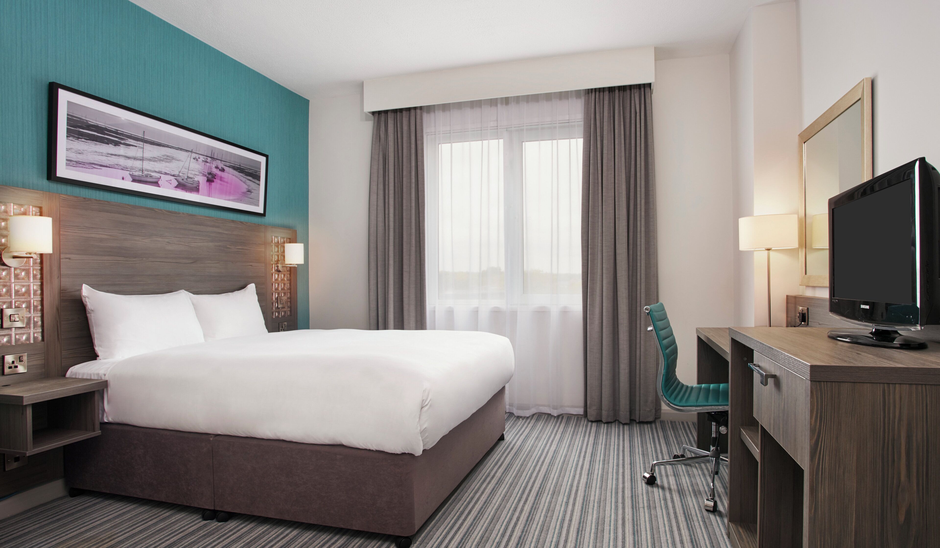 Superior Double Room | Hypo-allergenic bedding, desk, laptop workspace