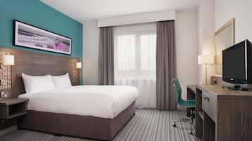 Superior Double Room | Hypo-allergenic bedding, desk, laptop workspace