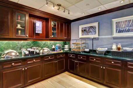 Homewood Suites by Hilton Toronto Mississauga - Image 24