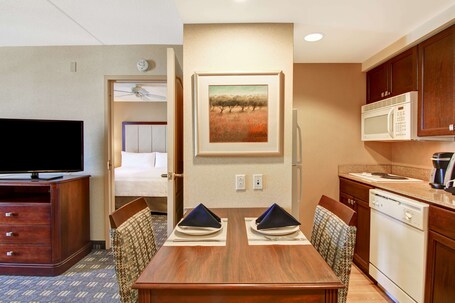 Homewood Suites by Hilton Toronto Mississauga - Image 54