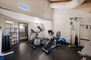 Fitness facility - Best Western Executive Inn (Battle Creek)