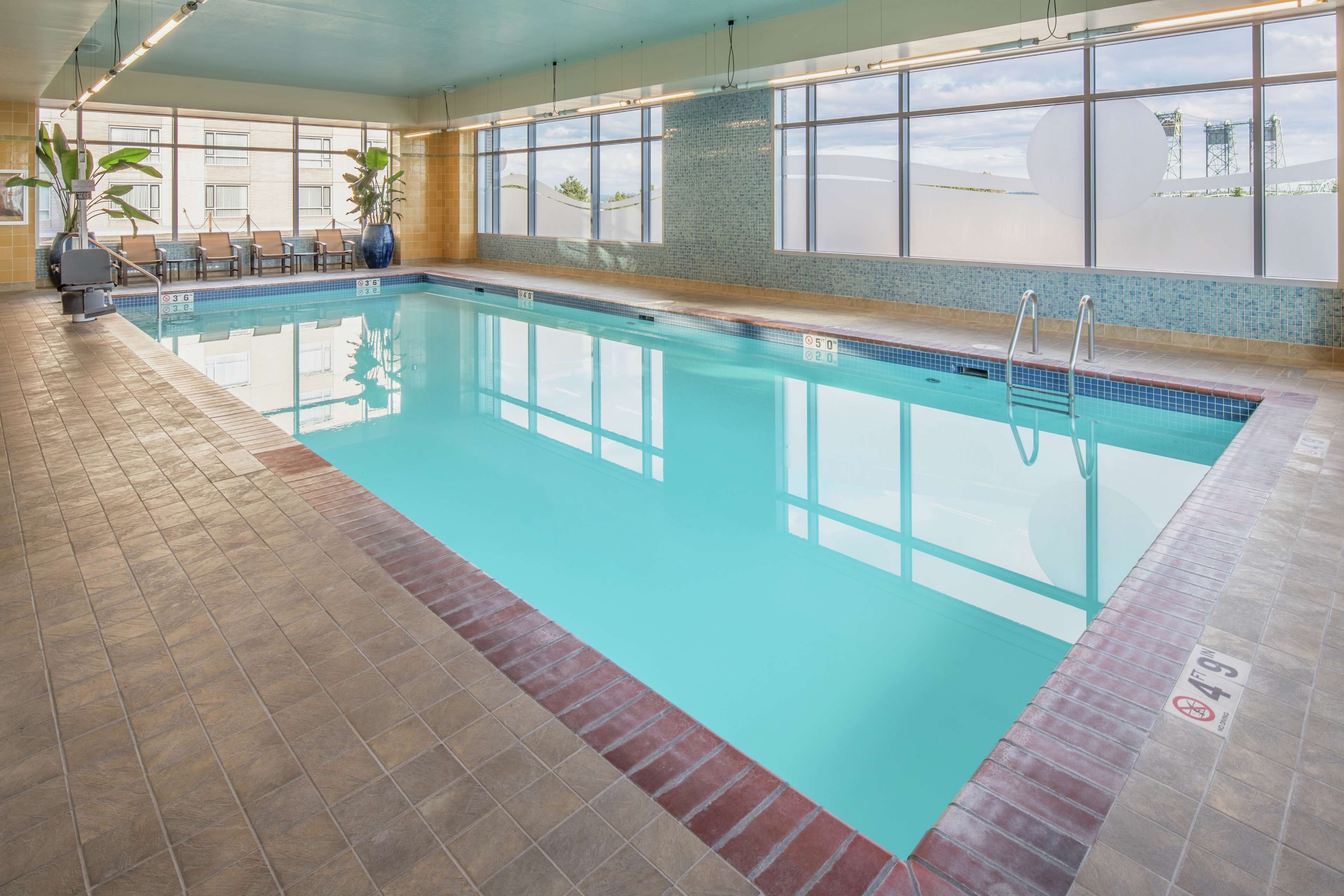 indoor pool, open 6:00 am to 10:00 pm, pool loungers