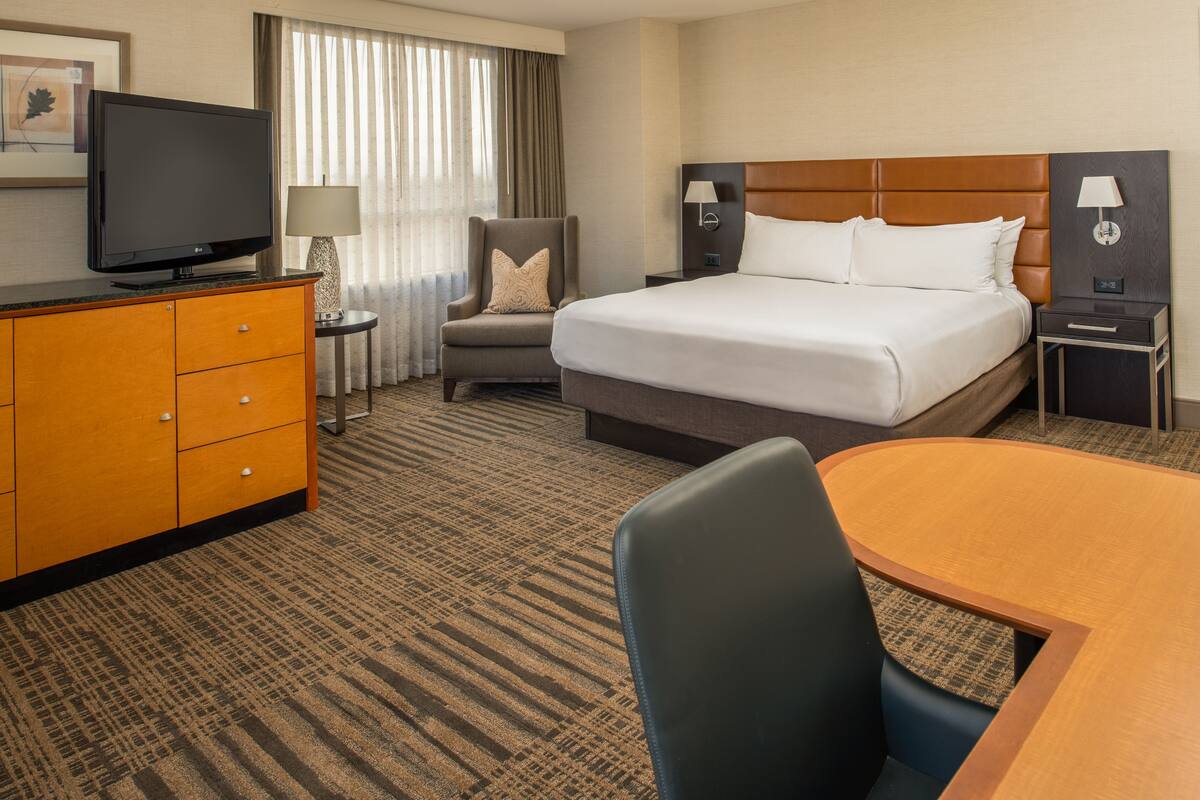 Premium bedding, pillowtop beds, desk, blackout drapes