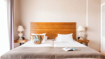 Sistema de insonorización, cunas gratuitas, wifi gratis y ropa de cama