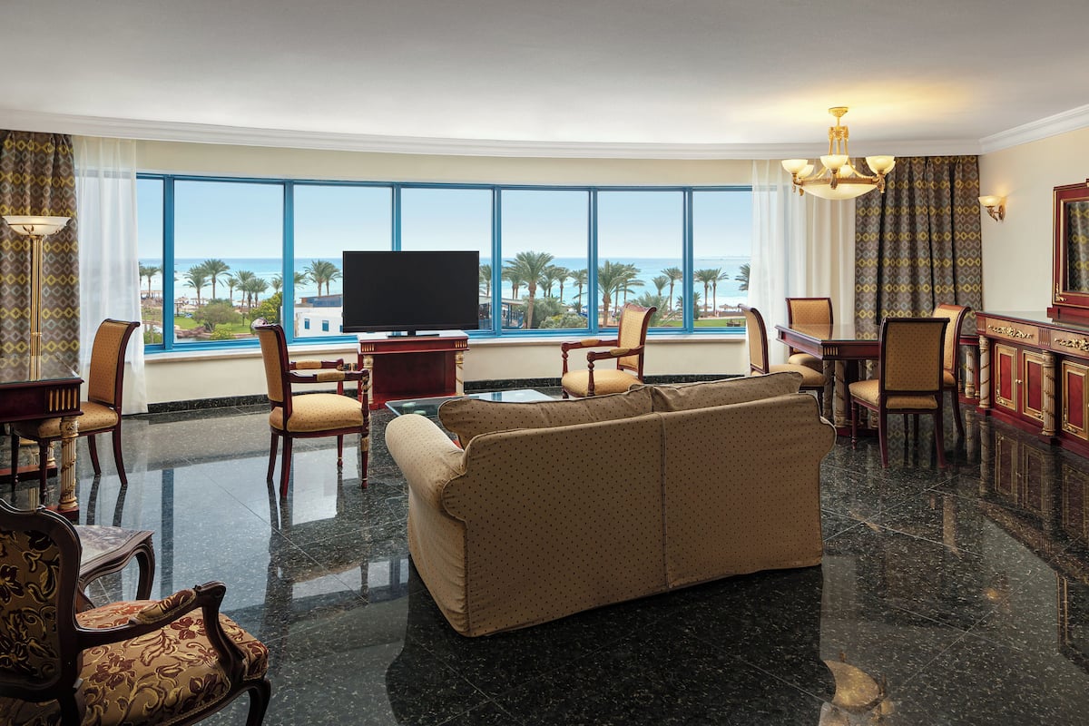 panorama suite | view from room