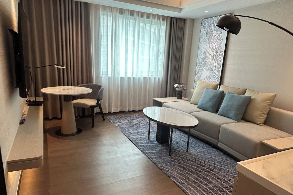 Business Suite