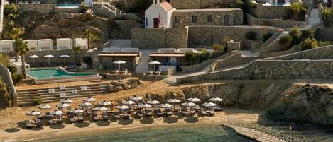 Facciata della struttura