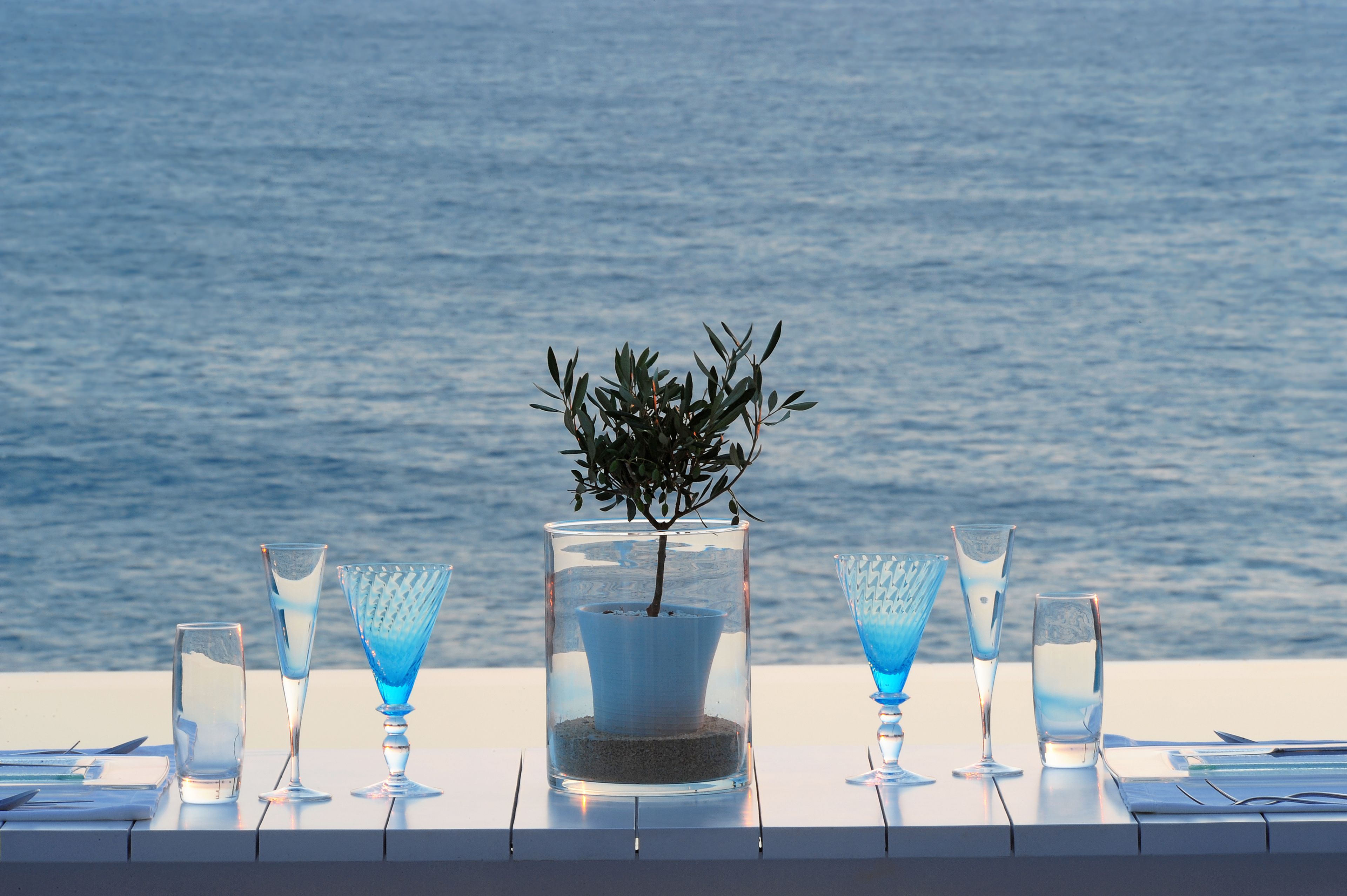 breakfast, lunch, dinner served; mediterranean cuisine, pool views