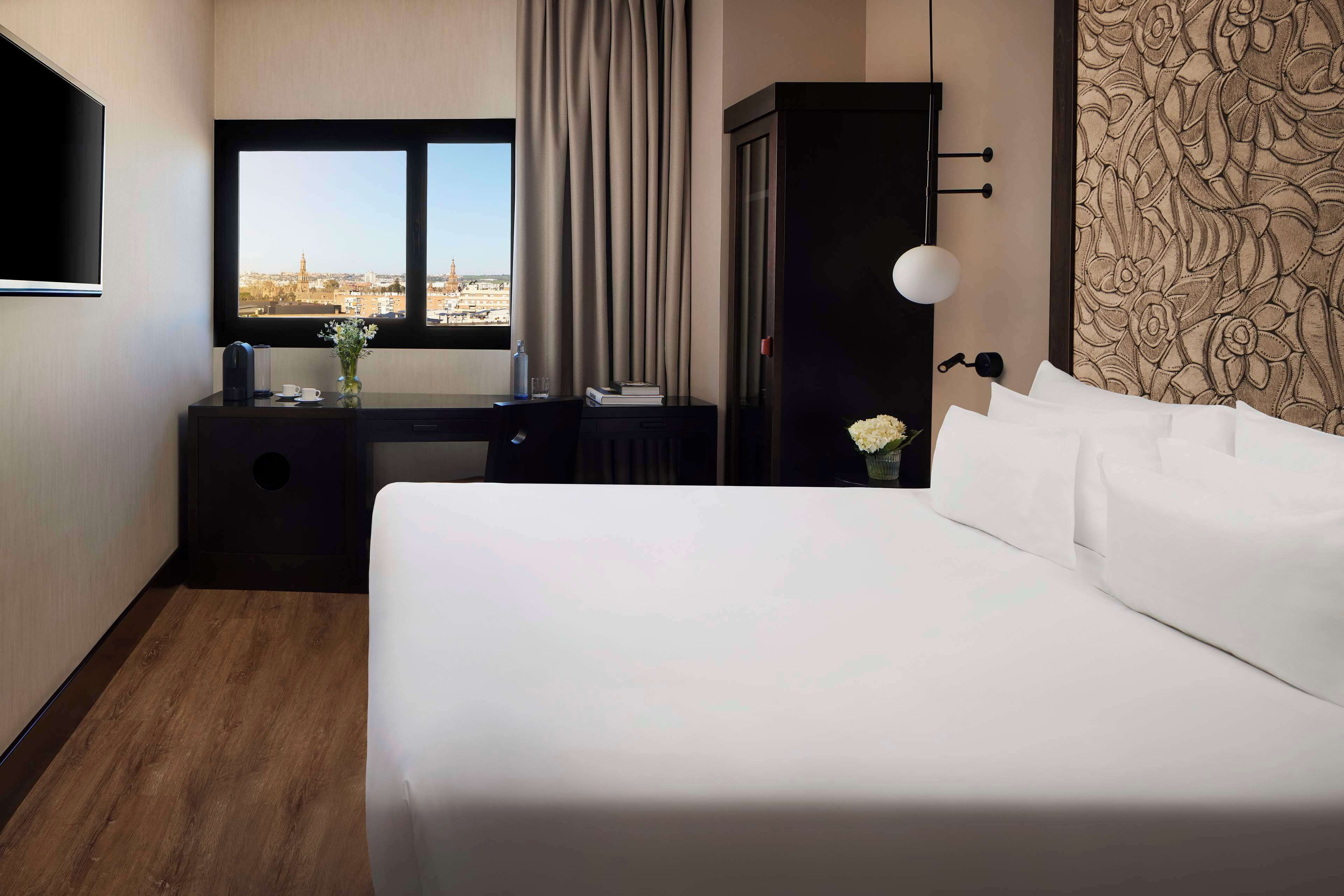 Minibar, in-room safe, desk, blackout drapes