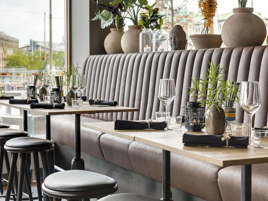 Breakfast, lunch, dinner served; Asian cuisine