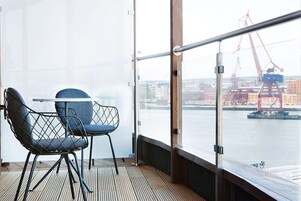 Quarto luxo, 1 cama de casal, para não fumantes | Camas com colchões pillow-top, escrivaninha
