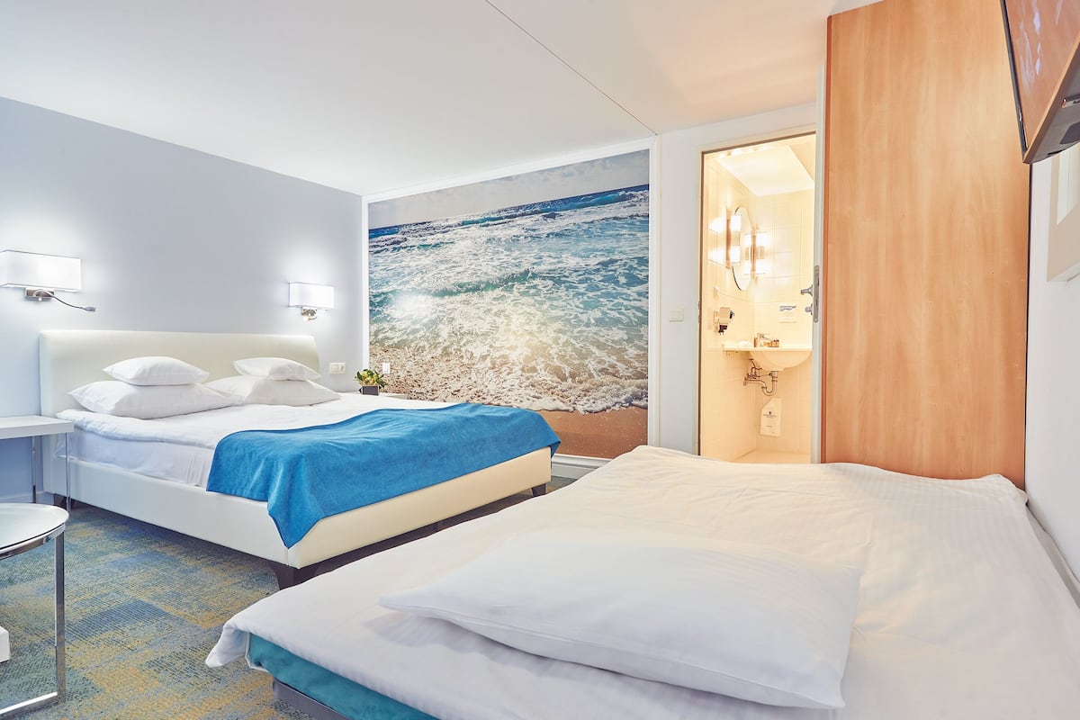1 bedroom, minibar, in-room safe, desk