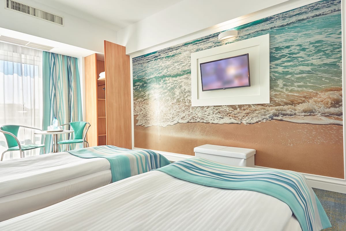1 bedroom, minibar, in-room safe, desk