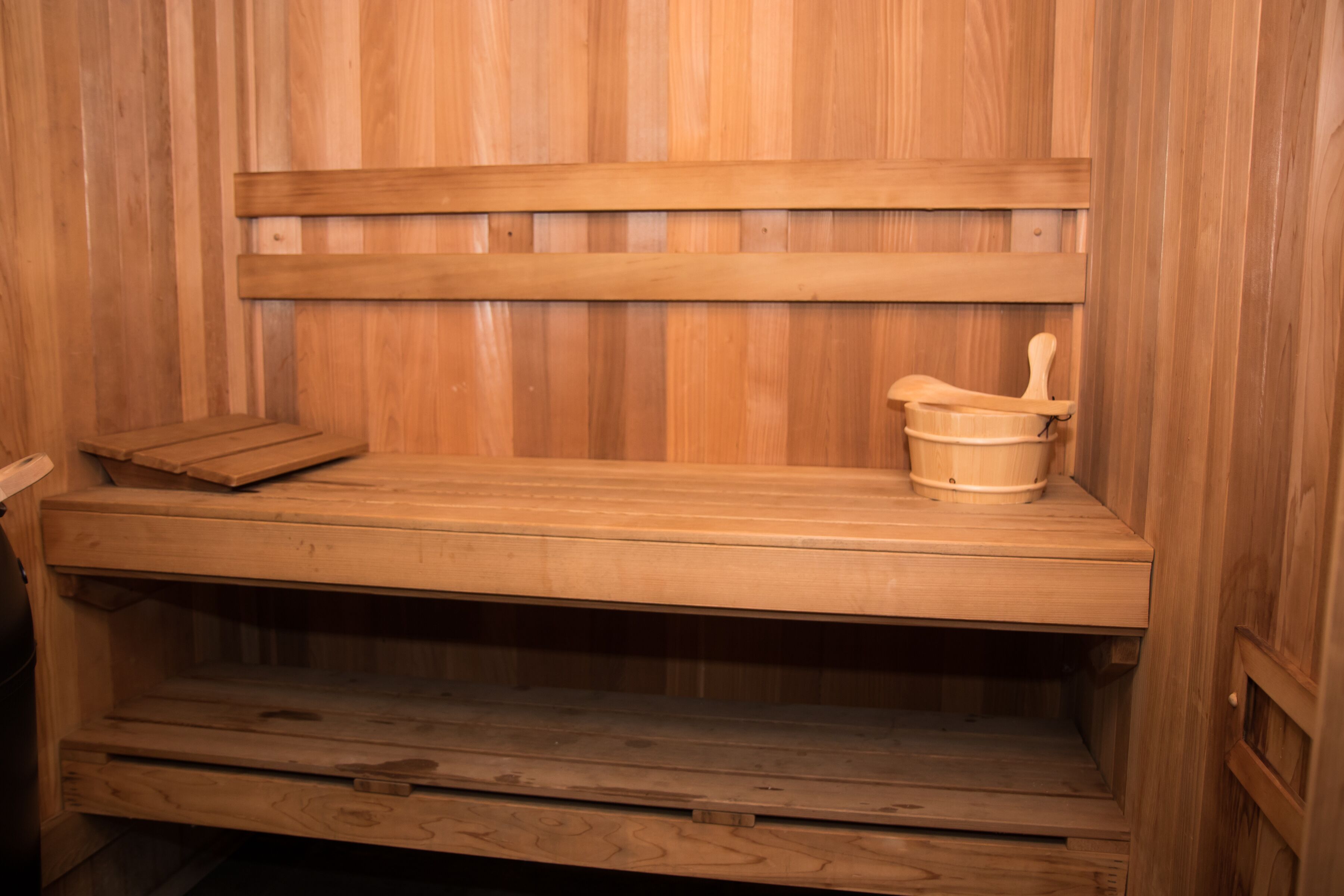 ملاءات من القطن المصري وأغطية فراش متميزة وأسرّة بطبقة علوية مريحة