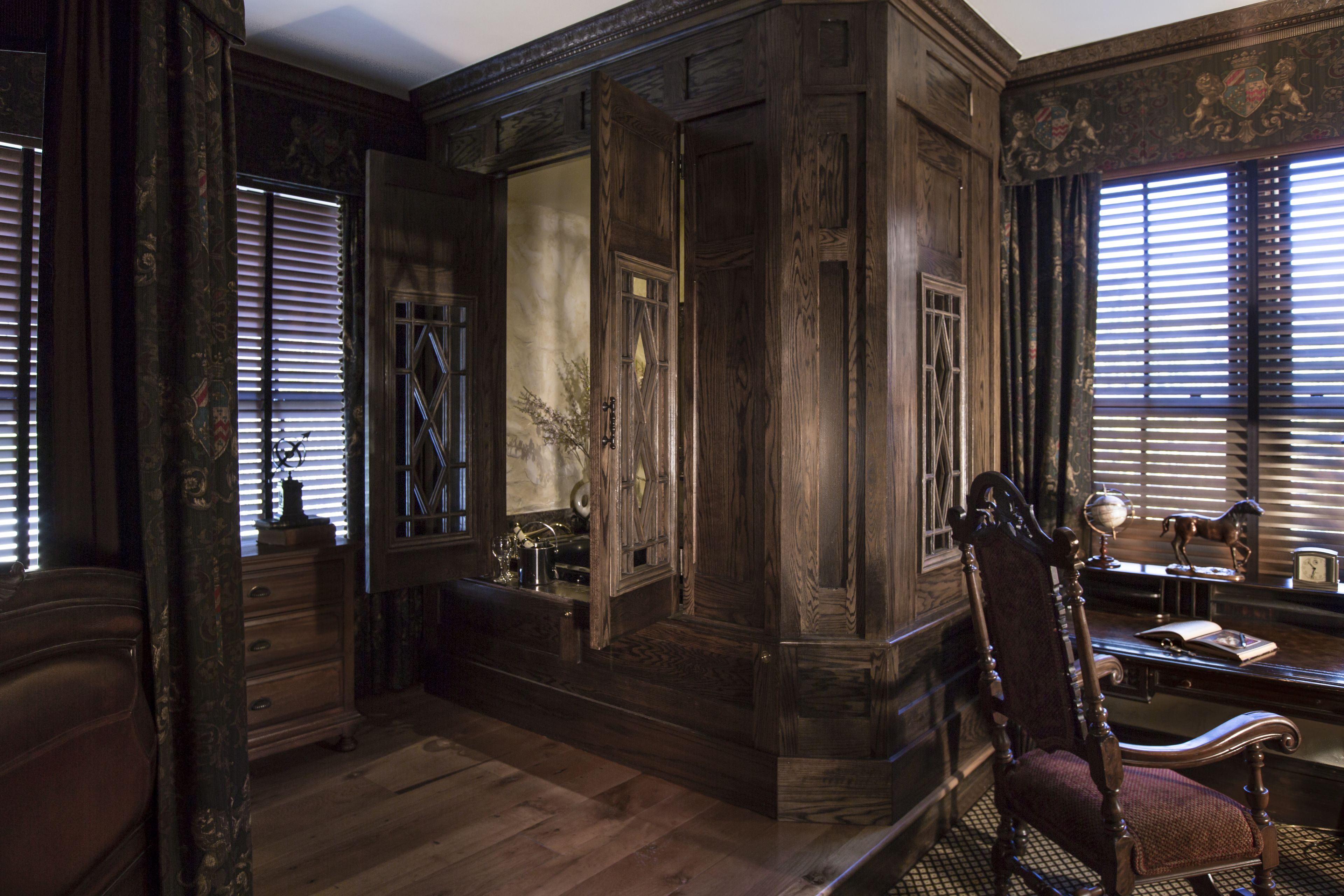 english tudor | egyptian cotton sheets, premium bedding, pillow-top beds