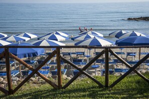 Plage privée à proximité, sable blanc, navette gratuite vers la plage