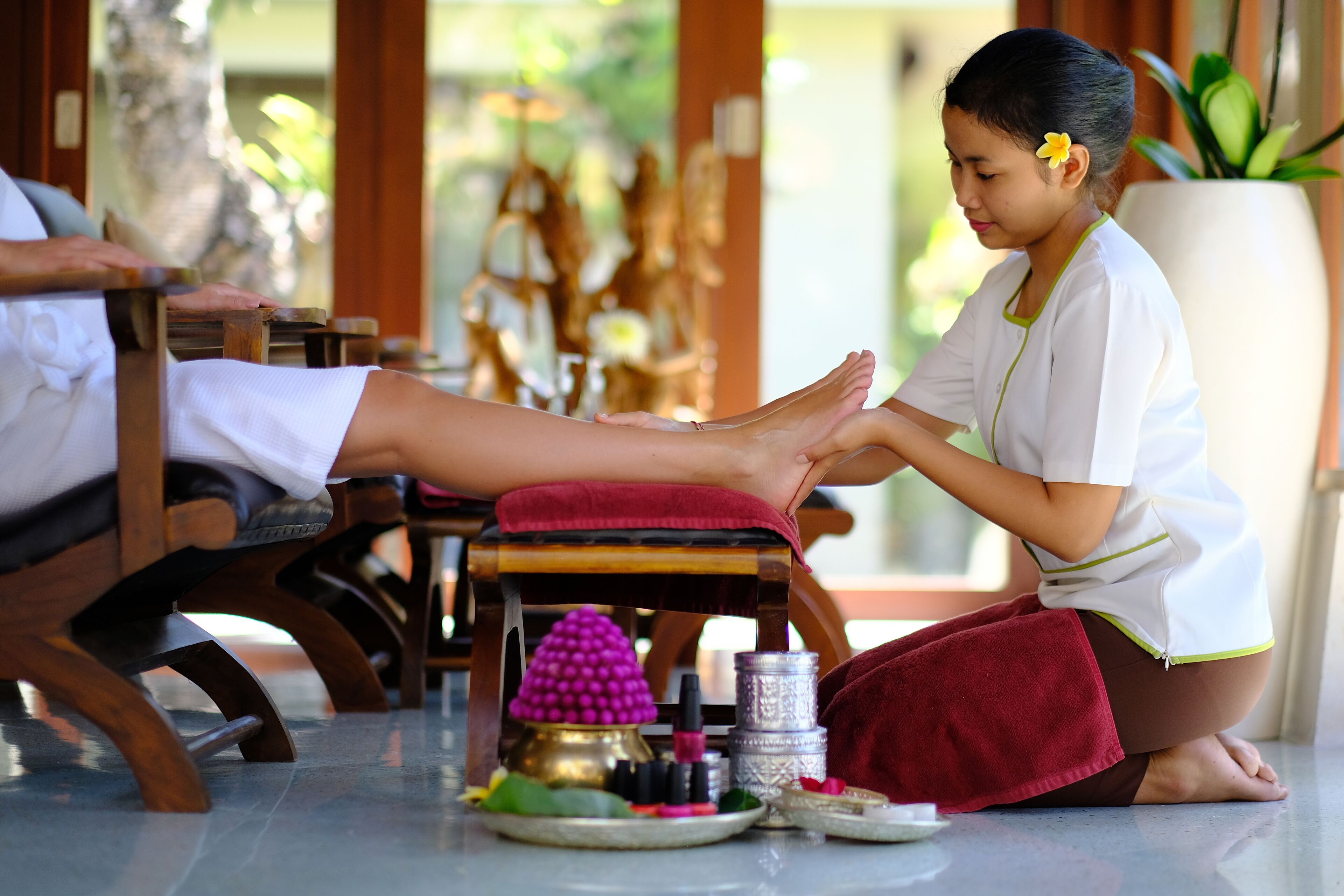 Body treatments, aromatherapy, facials