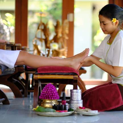 Body treatments, aromatherapy, facials