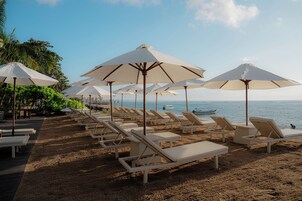 Beach/ocean view