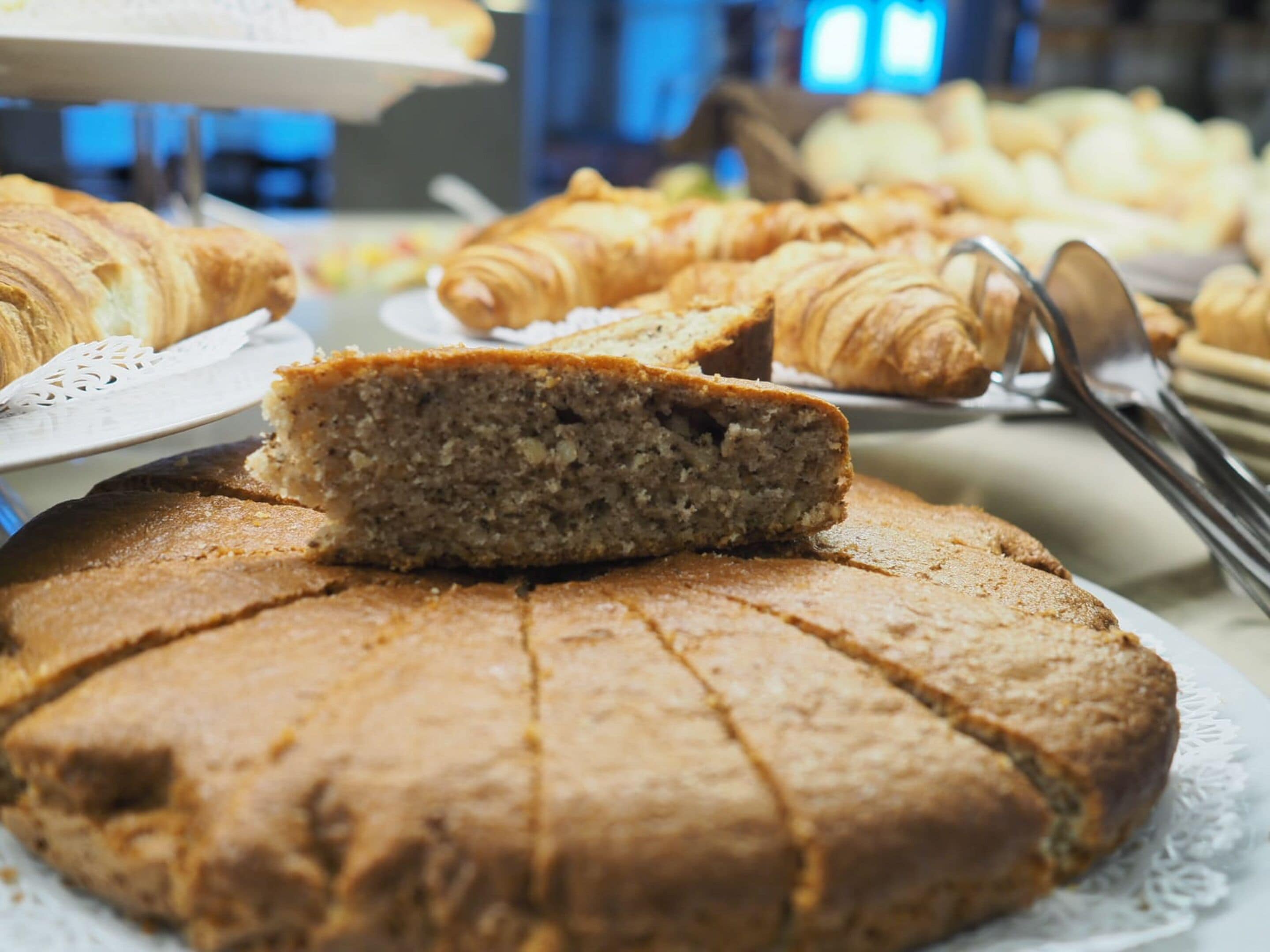 daily buffet breakfast (eur 11.00 per person)