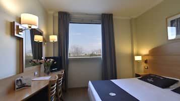 Standard Room, 1 Double Bed | Down comforters, desk, blackout drapes, soundproofing