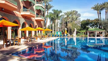 Outdoor pool, pool umbrellas, pool loungers