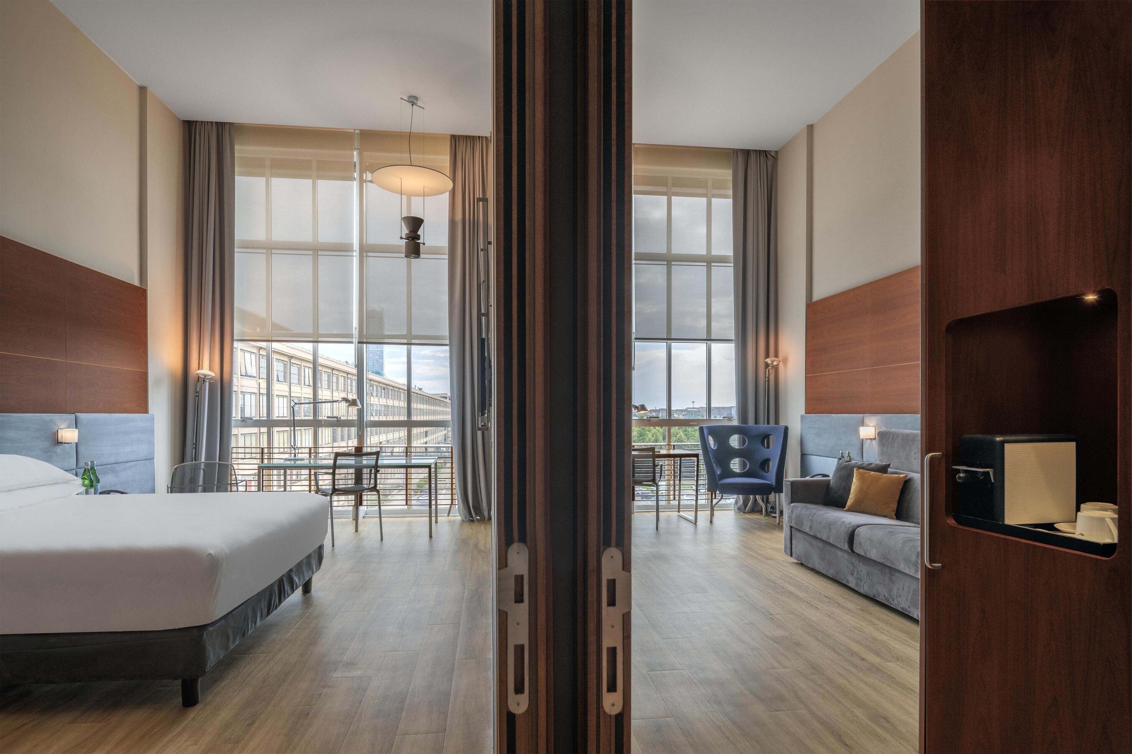 Kamer, 1 slaapkamer (Connecting Rooms) | Hypoallergeen beddengoed, donzen dekbedden, een minibar