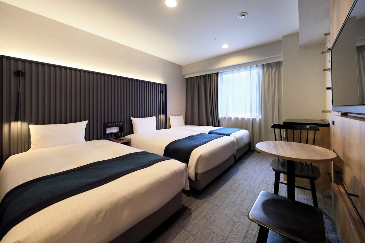 Down duvets, in-room safe, free WiFi, bed sheets