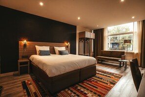 Comfort Double Room | Minibar, in-room safe, desk, laptop workspace - Boutique Hotel Milano Rotterdam-Center (Rotterdam)