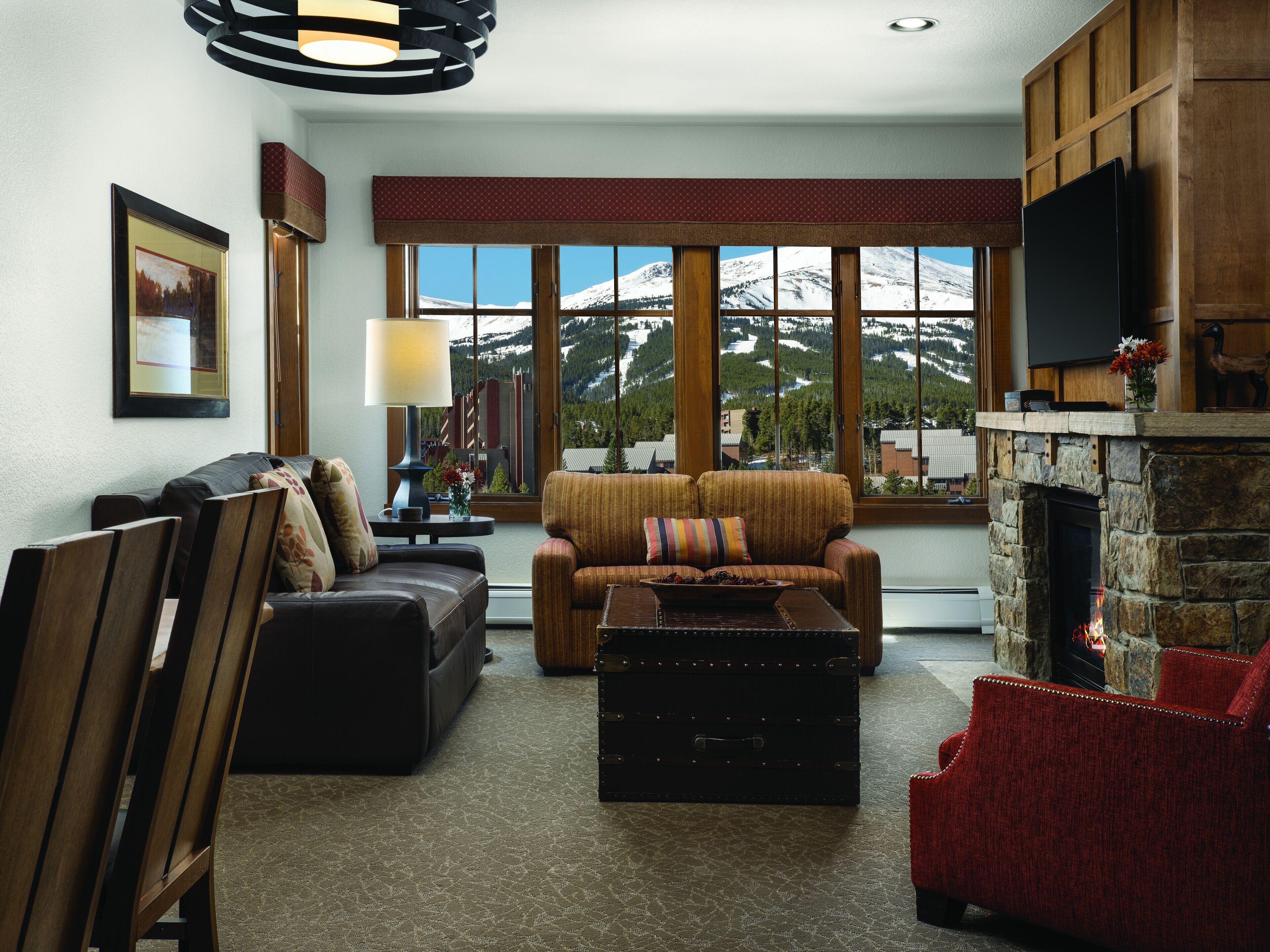 42-inch TV with satellite channels, fireplace, DVD player