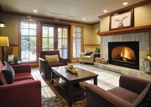 Lobby - The Residences at Main Street Station, Breckenridge (Breckenridge)