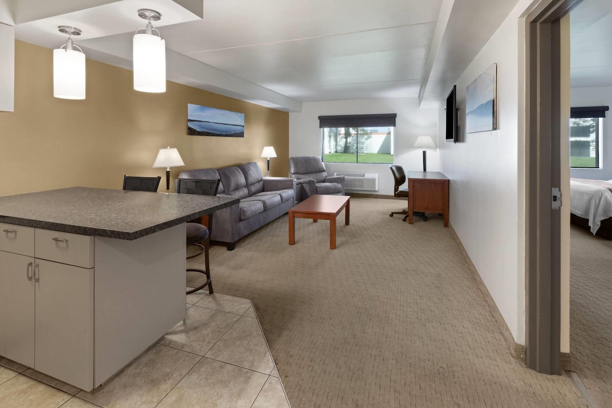 Suite, 2 Queen-Betten, Nichtraucher, Kochnische