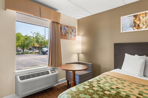 Econo Lodge Inn & Suites Lugoff