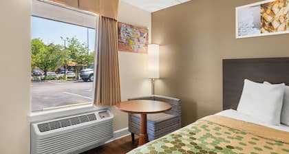 Econo Lodge Inn & Suites Lugoff