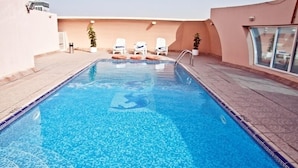 Utomhuspool