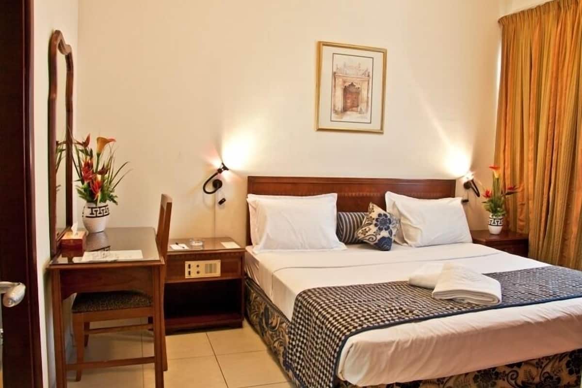 1 bedroom, in-room safe, soundproofing, iron/ironing board